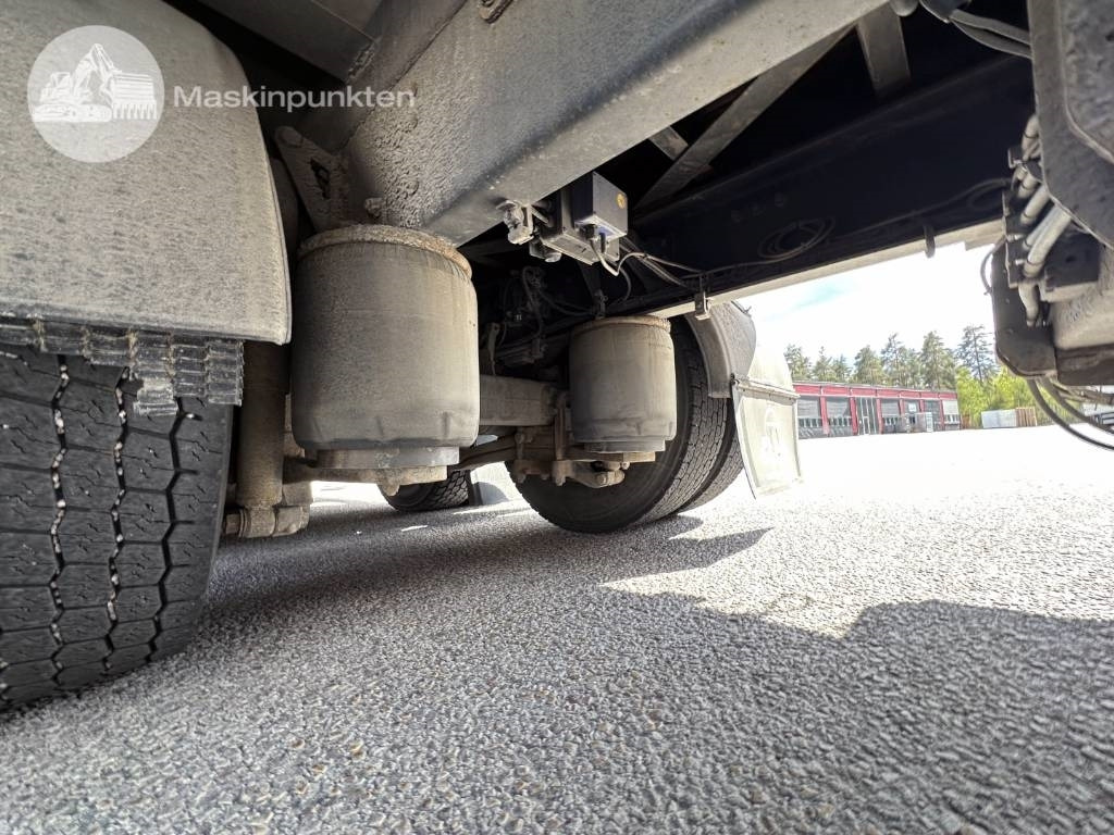 Вантажівка з закритим кузовом Scania R 520: фото 48