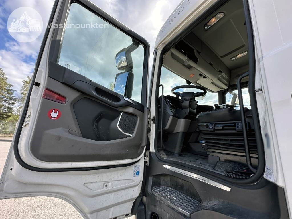 Вантажівка з закритим кузовом Scania R 520: фото 9