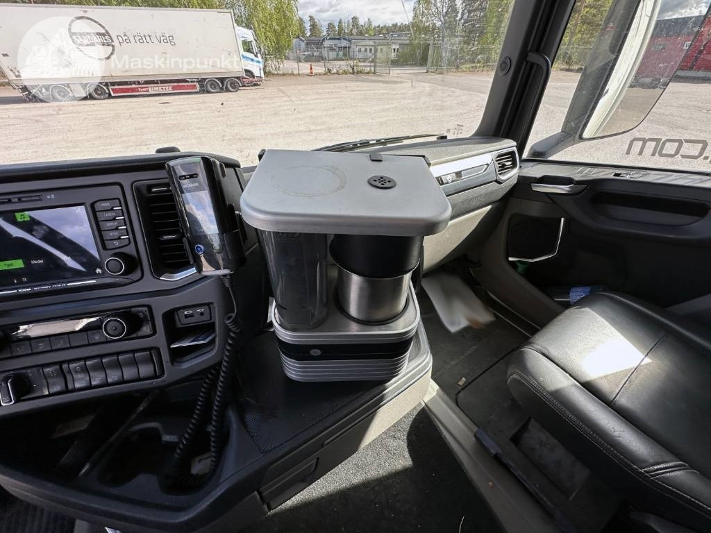 Вантажівка з закритим кузовом Scania R 520: фото 29