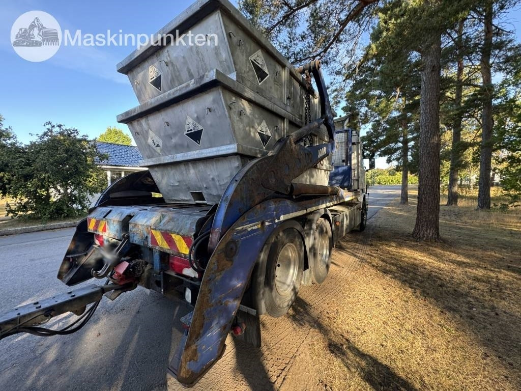Scania R 560 LB - Скіповий навантажувач вантажівка: фото 4 Scania R 560 LB - Скіповий навантажувач вантажівка: фото 4