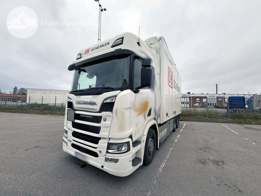 Scania R 580 - Вантажівка з закритим кузовом: фото 2 Scania R 580 - Вантажівка з закритим кузовом: фото 2