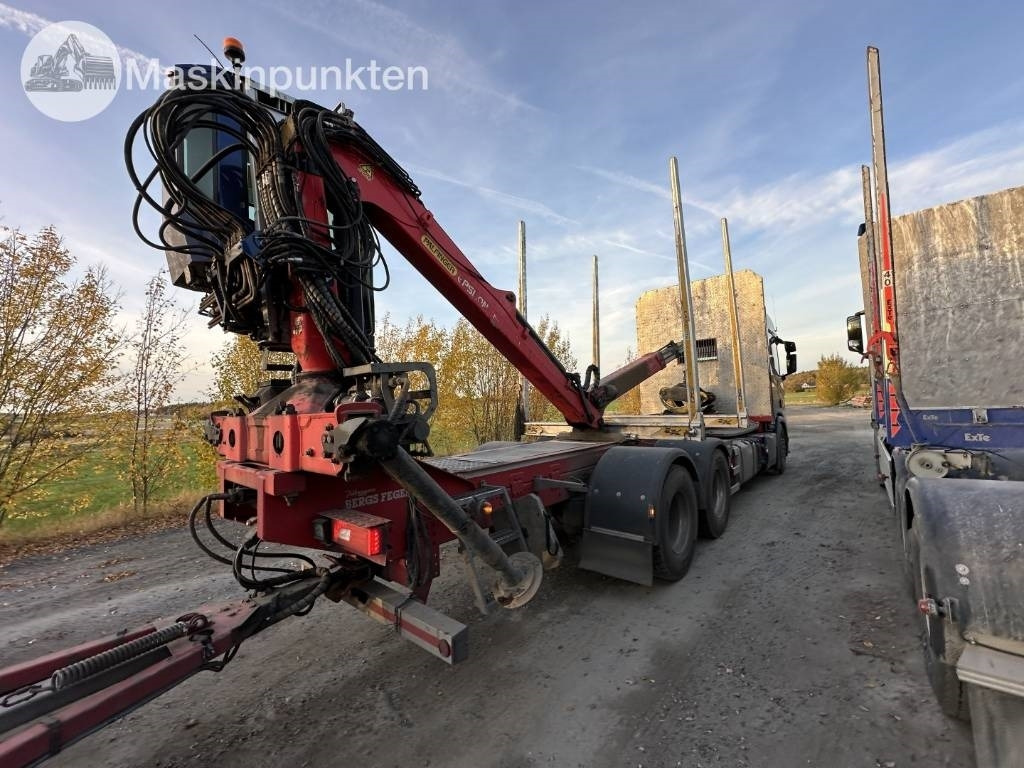 Scania R 580 timmerbil med kran - Лісовоз: фото 4 Scania R 580 timmerbil med kran - Лісовоз: фото 4