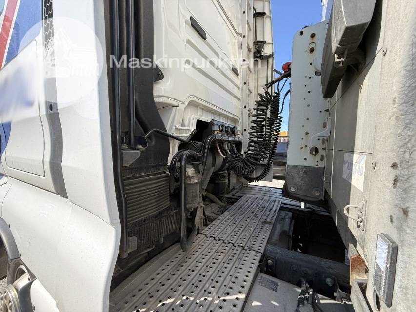 Тягач MAN TGX 28.510: фото 6