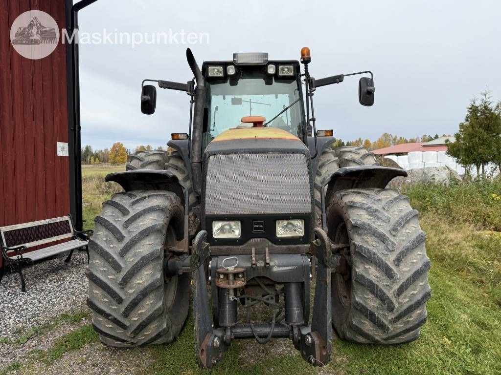 Valtra Valmet 8350-4 - Трактор: фото 2 Valtra Valmet 8350-4 - Трактор: фото 2