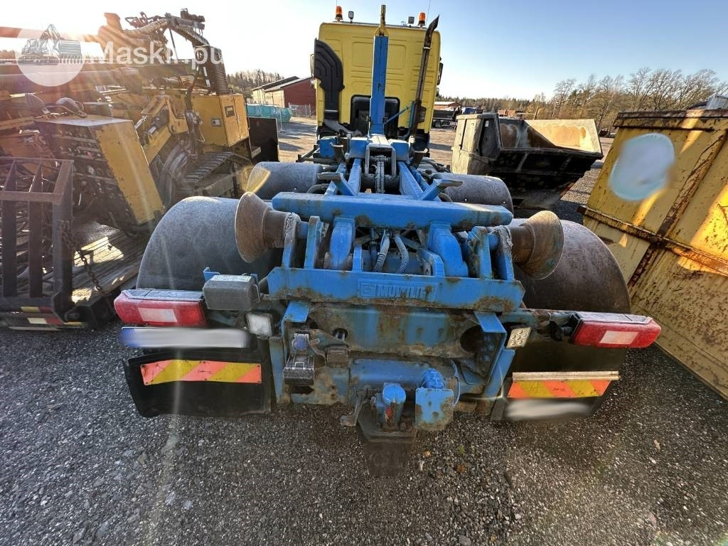 Volvo FH 12 - Гаковий мультиліфт вантажівка: фото 5 Volvo FH 12 - Гаковий мультиліфт вантажівка: фото 5