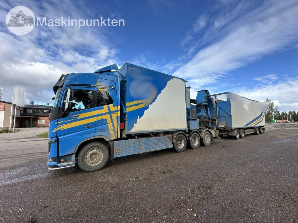 Volvo FH 16 750 - Бортова вантажівка/ Платформа, Вантажівка з маніпулятором: фото 1 Volvo FH 16 750 - Бортова вантажівка/ Платформа, Вантажівка з маніпулятором: фото 1