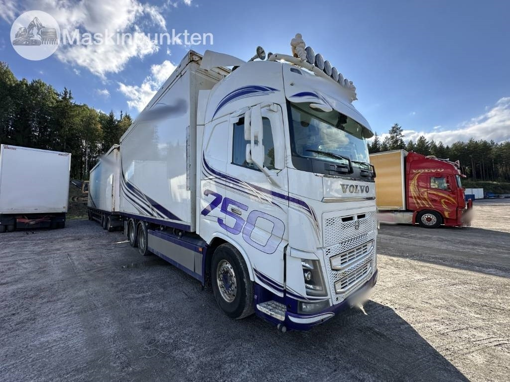 Volvo FH 16 750 - Вантажівка з закритим кузовом: фото 4 Volvo FH 16 750 - Вантажівка з закритим кузовом: фото 4