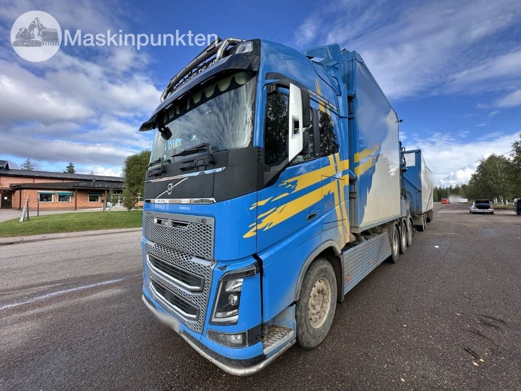 Volvo FH 16 750 - Бортова вантажівка/ Платформа, Вантажівка з маніпулятором: фото 2 Volvo FH 16 750 - Бортова вантажівка/ Платформа, Вантажівка з маніпулятором: фото 2