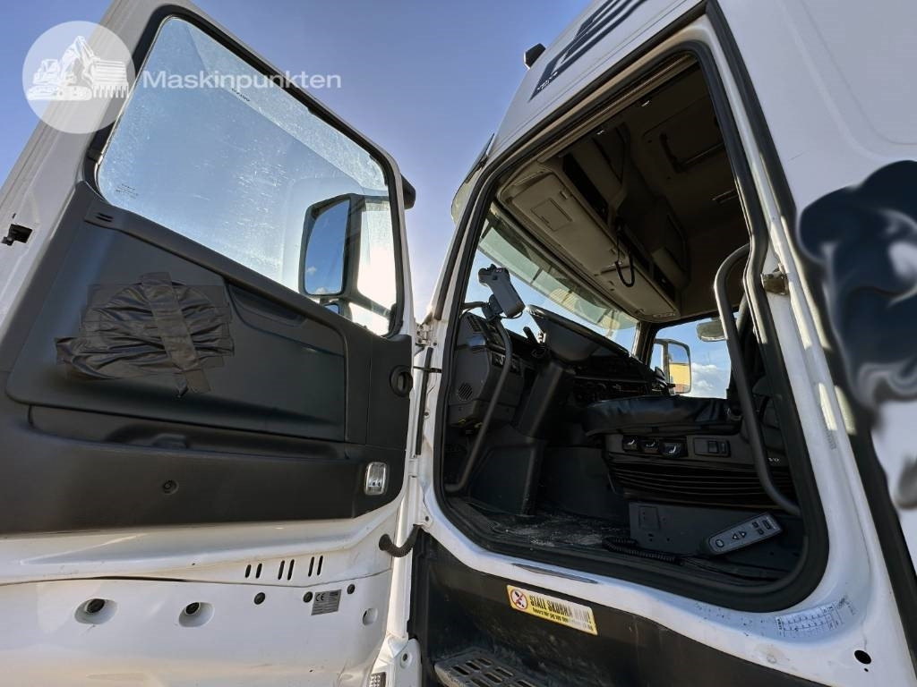 Гаковий мультиліфт вантажівка Volvo FH 500: фото 9 Гаковий мультиліфт вантажівка Volvo FH 500: фото 9