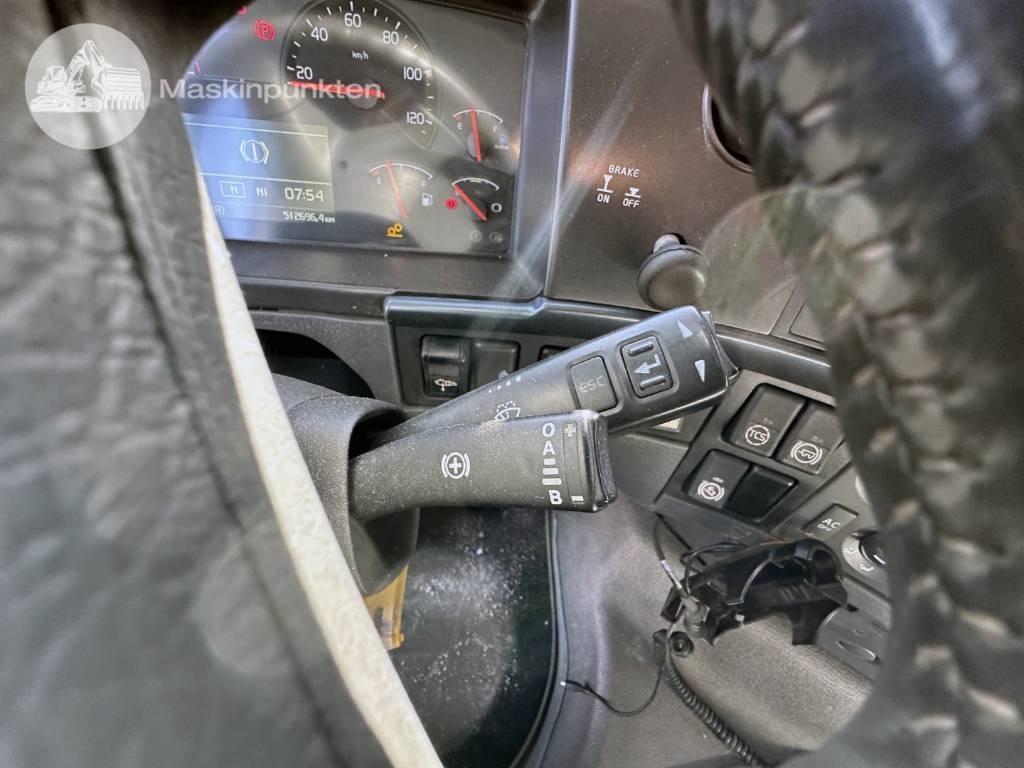 Гаковий мультиліфт вантажівка Volvo FH 500: фото 24 Гаковий мультиліфт вантажівка Volvo FH 500: фото 24