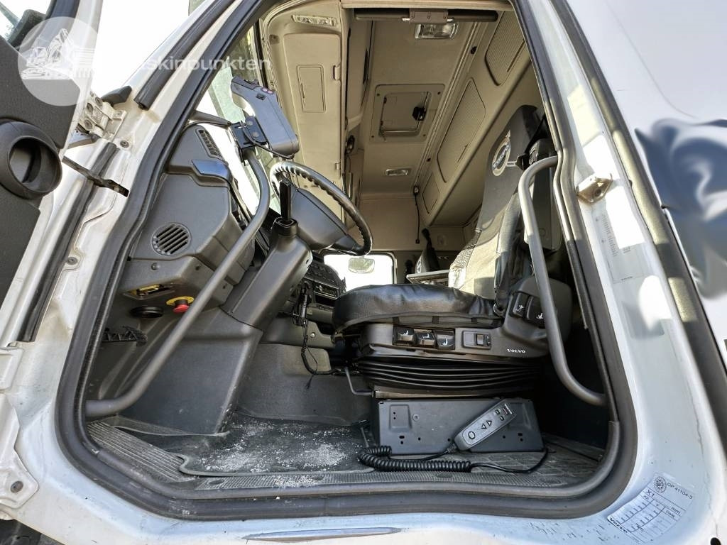 Гаковий мультиліфт вантажівка Volvo FH 500: фото 10 Гаковий мультиліфт вантажівка Volvo FH 500: фото 10