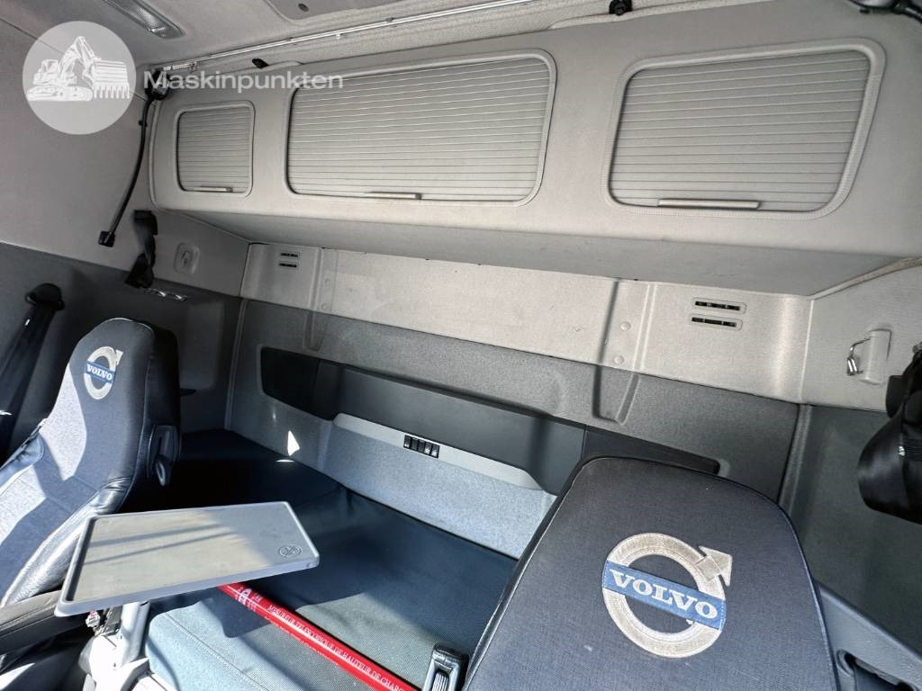 Гаковий мультиліфт вантажівка Volvo FH 500: фото 16 Гаковий мультиліфт вантажівка Volvo FH 500: фото 16