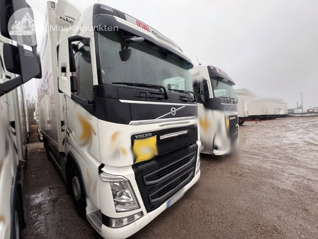 Volvo FH 500 - Вантажівка з закритим кузовом: фото 2 Volvo FH 500 - Вантажівка з закритим кузовом: фото 2