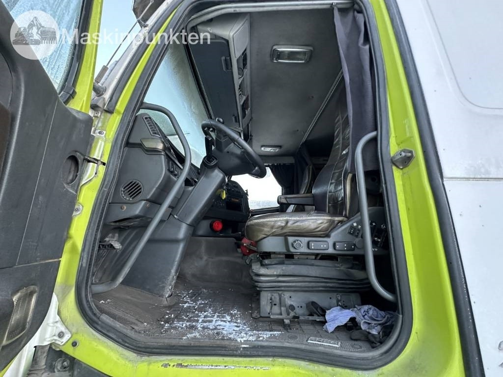 Самоскид вантажівка Volvo FH 700 bergbil: фото 10