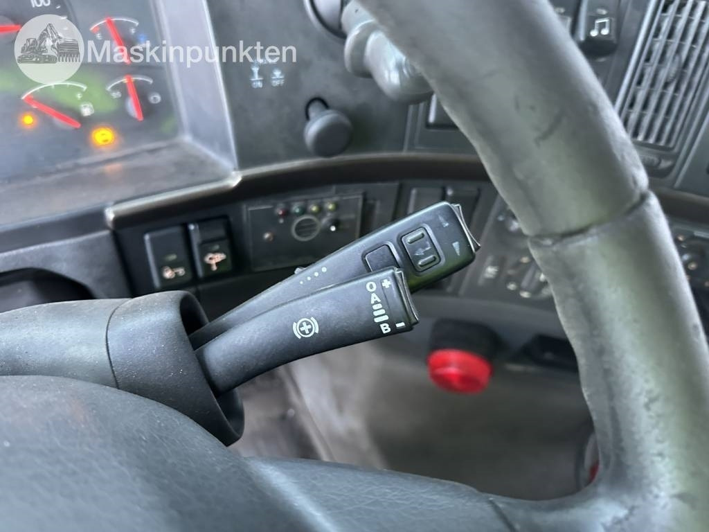 Самоскид вантажівка Volvo FH 700 bergbil: фото 23