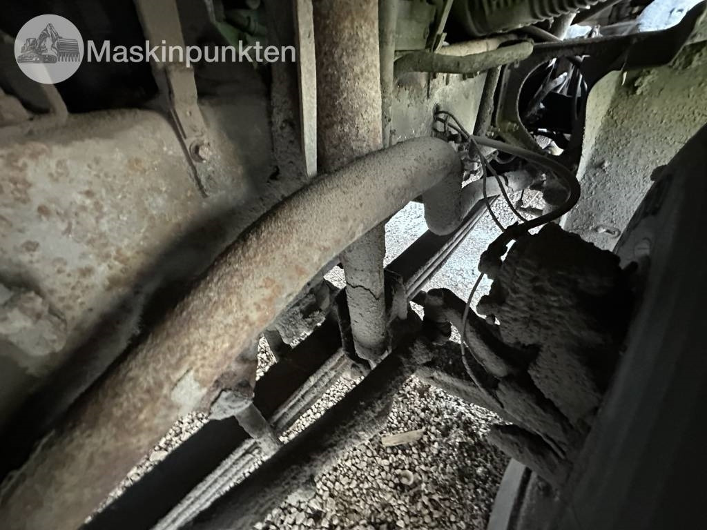 Самоскид вантажівка Volvo FH 700 bergbil: фото 31