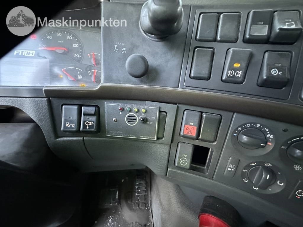 Самоскид вантажівка Volvo FH 700 bergbil: фото 21