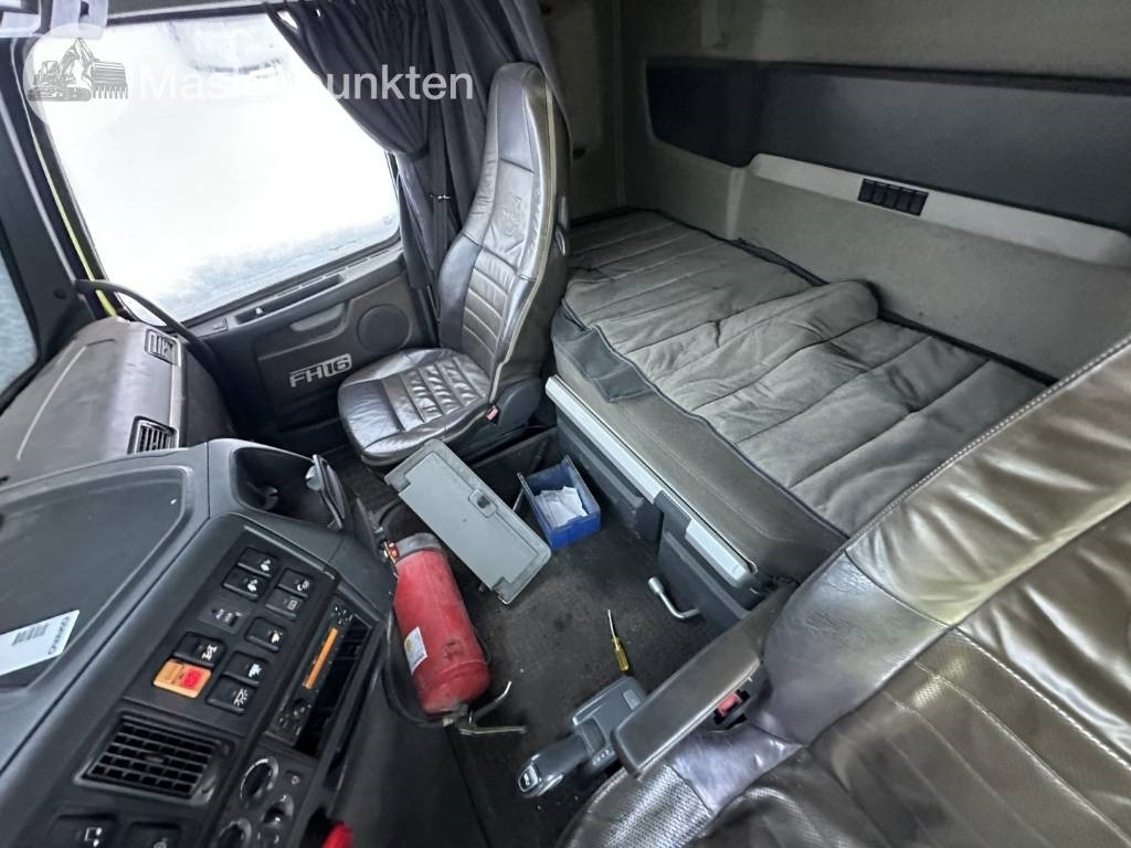 Самоскид вантажівка Volvo FH 700 bergbil: фото 14