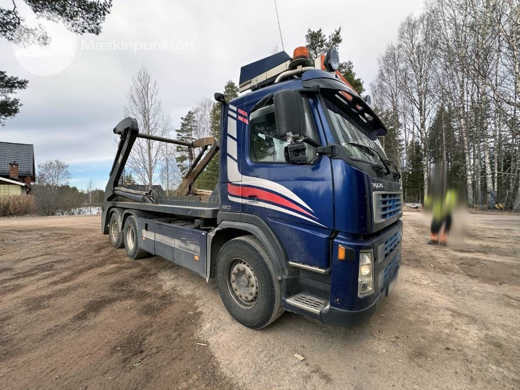 Volvo FM 12 420 LAXO Liftdumper + lastväxlare + flak - Скіповий навантажувач вантажівка: фото 3 Volvo FM 12 420 LAXO Liftdumper + lastväxlare + flak - Скіповий навантажувач вантажівка: фото 3