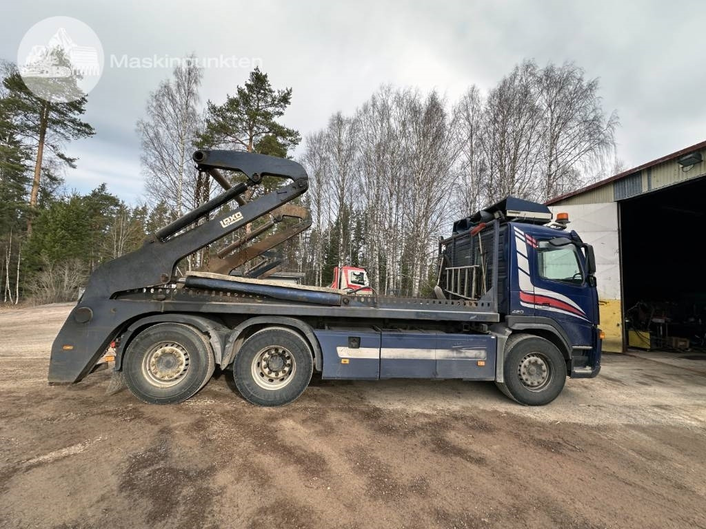 Volvo FM 12 420 LAXO Liftdumper + lastväxlare + flak - Скіповий навантажувач вантажівка: фото 4 Volvo FM 12 420 LAXO Liftdumper + lastväxlare + flak - Скіповий навантажувач вантажівка: фото 4