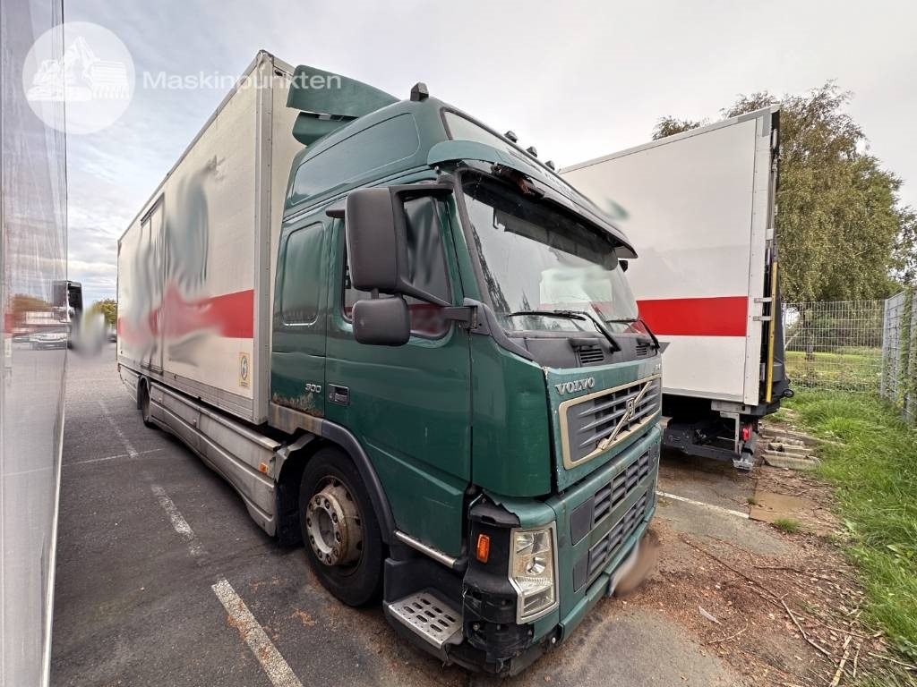Volvo FM 9 300 - Вантажівка з закритим кузовом: фото 2 Volvo FM 9 300 - Вантажівка з закритим кузовом: фото 2
