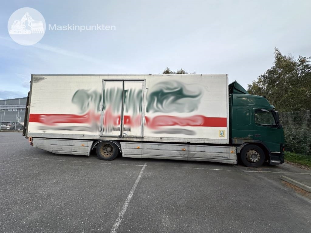 Volvo FM 9 300 - Вантажівка з закритим кузовом: фото 3 Volvo FM 9 300 - Вантажівка з закритим кузовом: фото 3