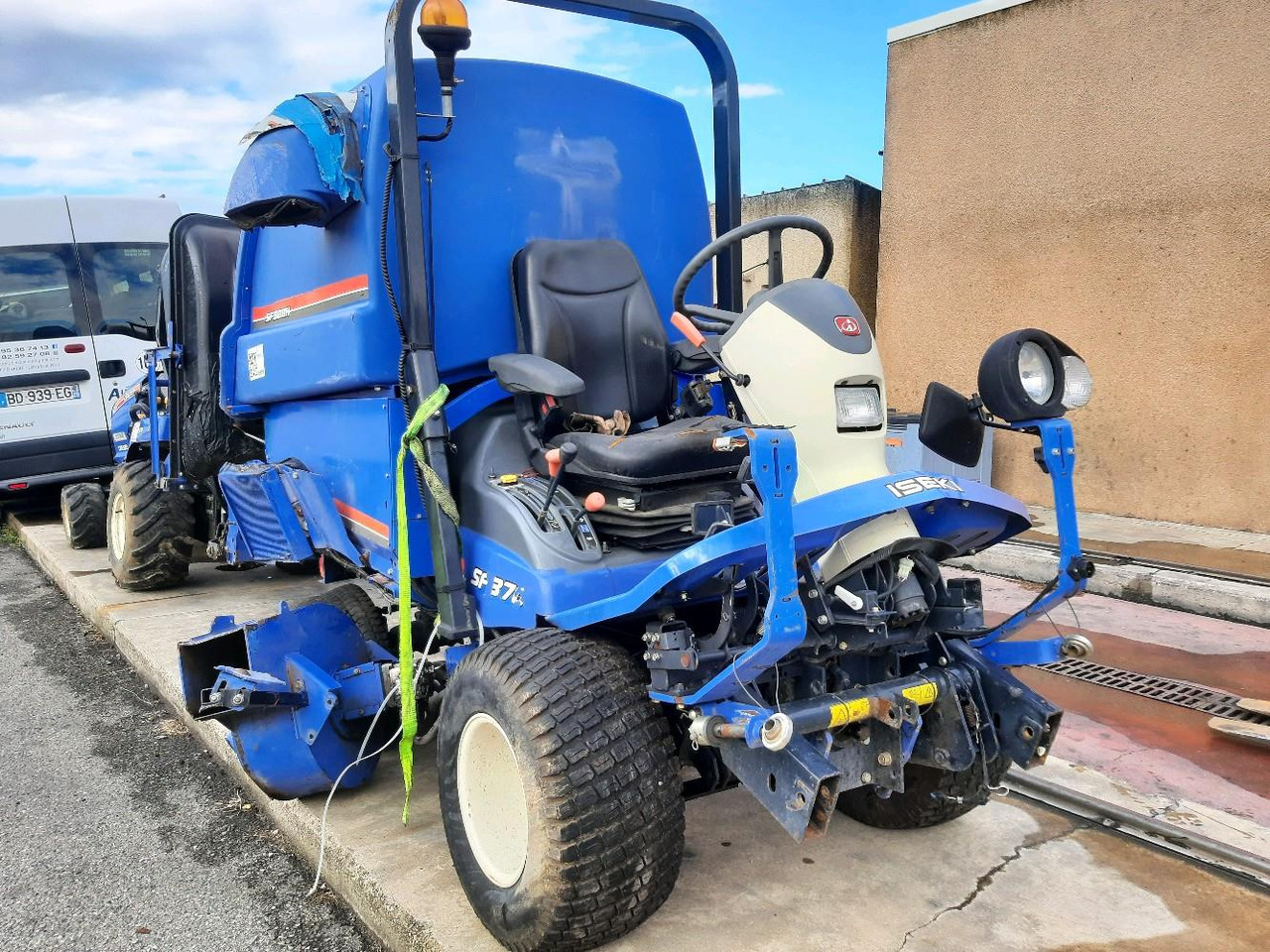 ISEKI SF370 - Газонокосарка: фото 1 ISEKI SF370 - Газонокосарка: фото 1
