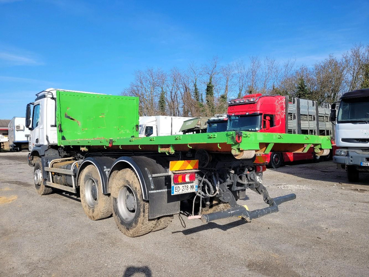 Бортова вантажівка/ Платформа MERCEDES AROCS 2640   6X4: фото 7