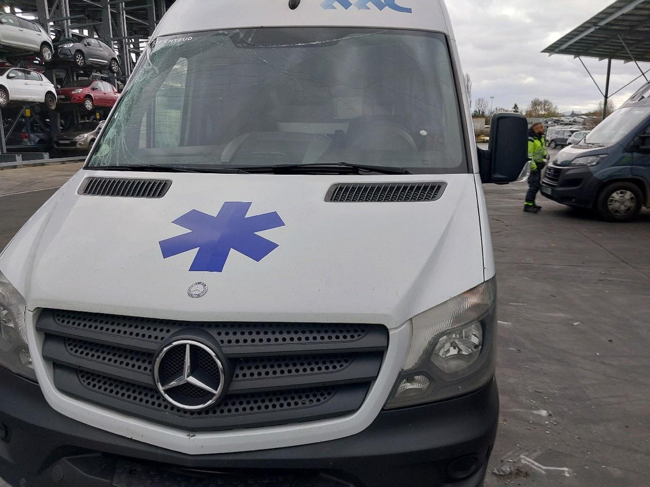 MERCEDES SPRINTER II 313 2.2 CDI 130 - Карета швидкої допомоги: фото 1 MERCEDES SPRINTER II 313 2.2 CDI 130 - Карета швидкої допомоги: фото 1