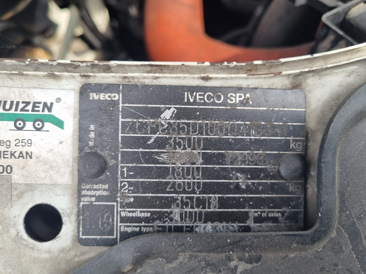 Малотоннажний сідельний тягач IVECO DAILY 35C18: фото 13 Малотоннажний сідельний тягач IVECO DAILY 35C18: фото 13