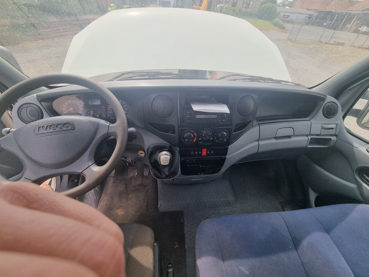 Малотоннажний сідельний тягач IVECO DAILY 35C18: фото 8 Малотоннажний сідельний тягач IVECO DAILY 35C18: фото 8