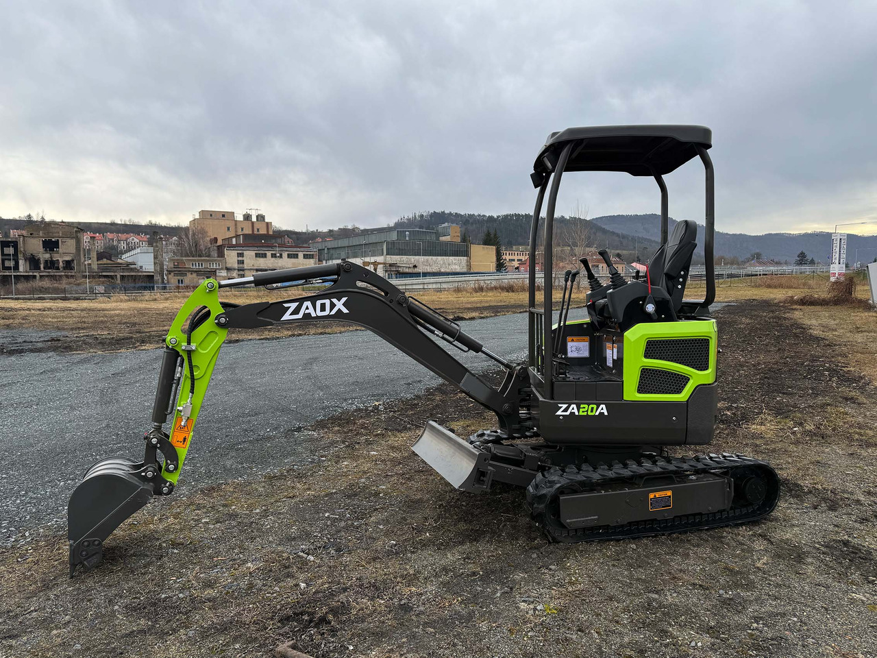ZAOX ZA20A - Міні-екскаватор: фото 3 ZAOX ZA20A - Міні-екскаватор: фото 3