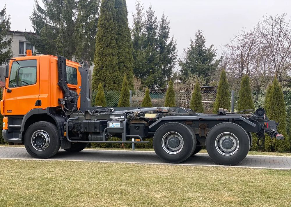 DAF CF 85.340 6X4 MANUAL - Гаковий мультиліфт вантажівка: фото 5 DAF CF 85.340 6X4 MANUAL - Гаковий мультиліфт вантажівка: фото 5