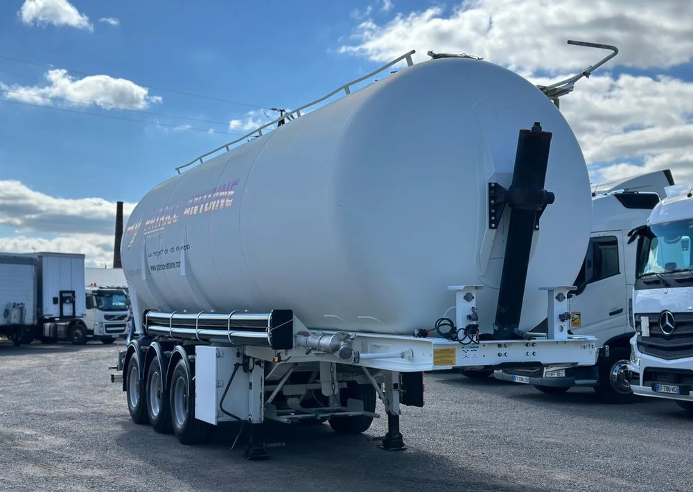 General Trailer 46 m3 KIPPER - Напівпричіп цистерна: фото 1 General Trailer 46 m3 KIPPER - Напівпричіп цистерна: фото 1