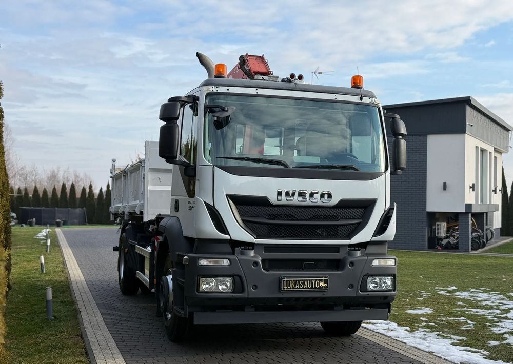 Iveco STRALIS 330 / 4x2 / FASSI F135 / WYWROTKA - Самоскид вантажівка: фото 4 Iveco STRALIS 330 / 4x2 / FASSI F135 / WYWROTKA - Самоскид вантажівка: фото 4