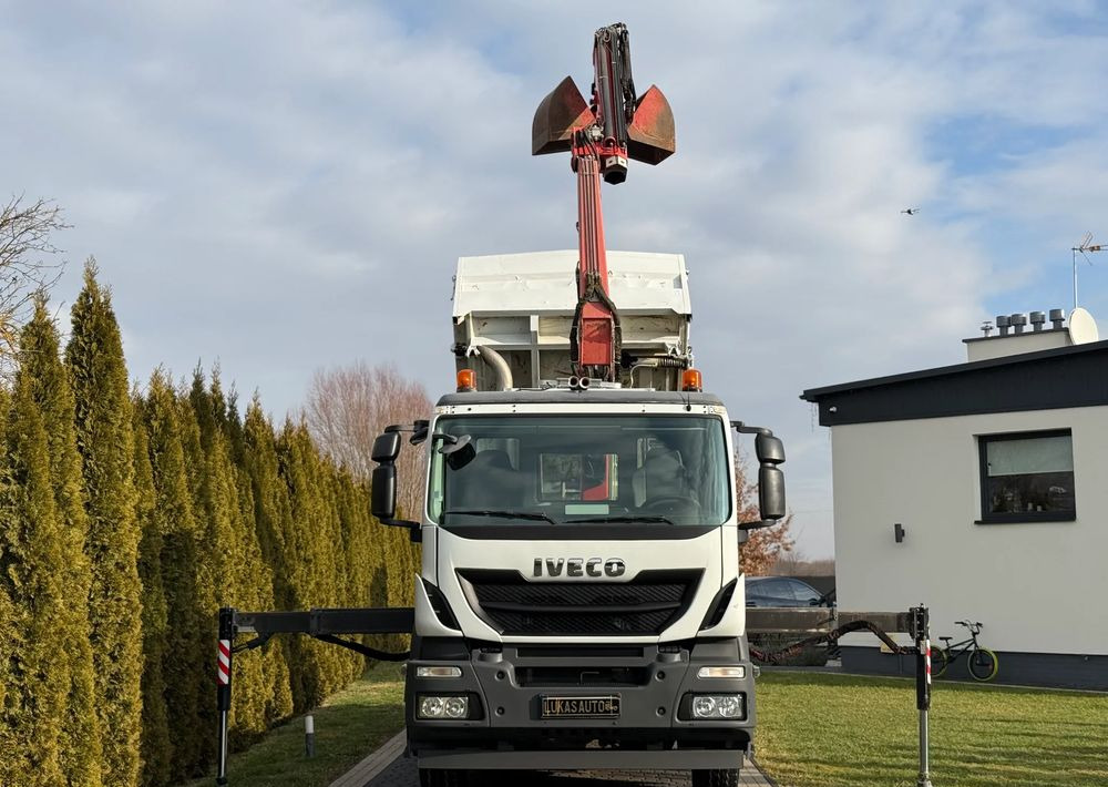 Iveco STRALIS 330 / 4x2 / FASSI F135 / WYWROTKA - Самоскид вантажівка: фото 2 Iveco STRALIS 330 / 4x2 / FASSI F135 / WYWROTKA - Самоскид вантажівка: фото 2