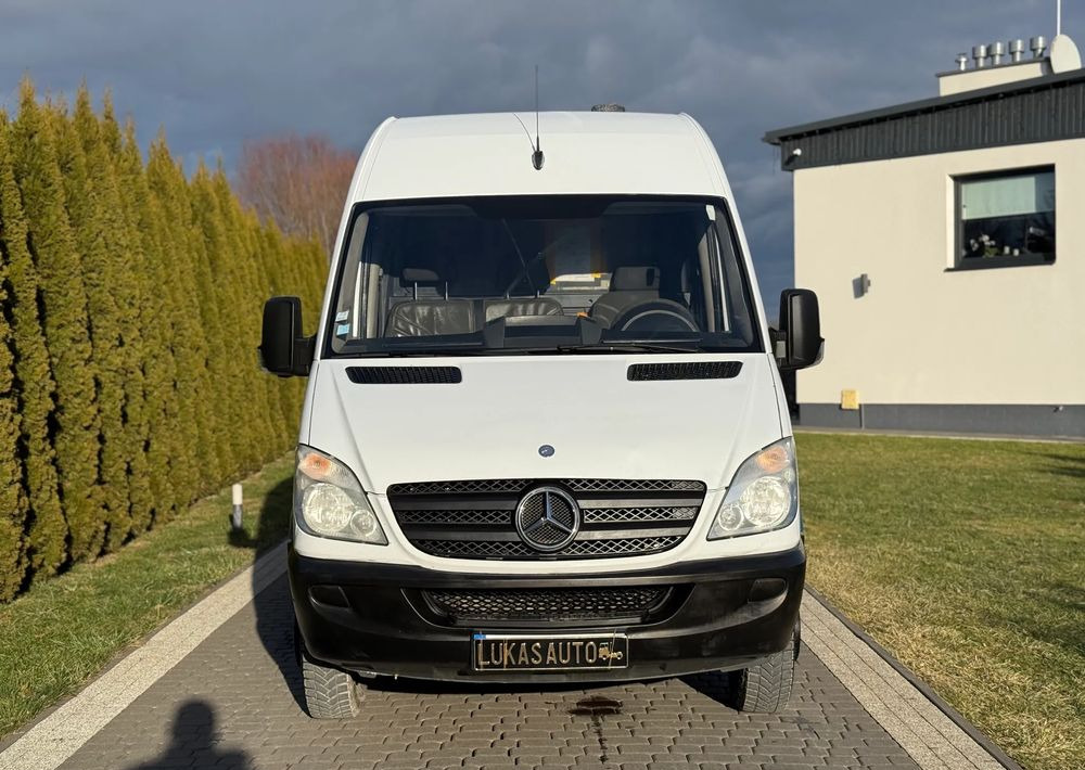 Mercedes-Benz SPRINTER 516 3,5 T MANUAL - Суцільнометалевий фургон: фото 2 Mercedes-Benz SPRINTER 516 3,5 T MANUAL - Суцільнометалевий фургон: фото 2