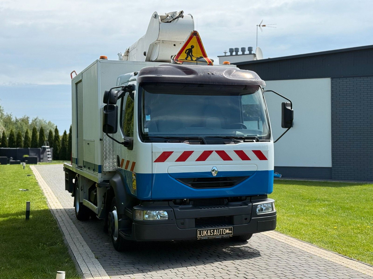 Renault MIDLUM 180 LIFT 18 M FRANCE ELEVATEUR - Автовишка: фото 4 Renault MIDLUM 180 LIFT 18 M FRANCE ELEVATEUR - Автовишка: фото 4
