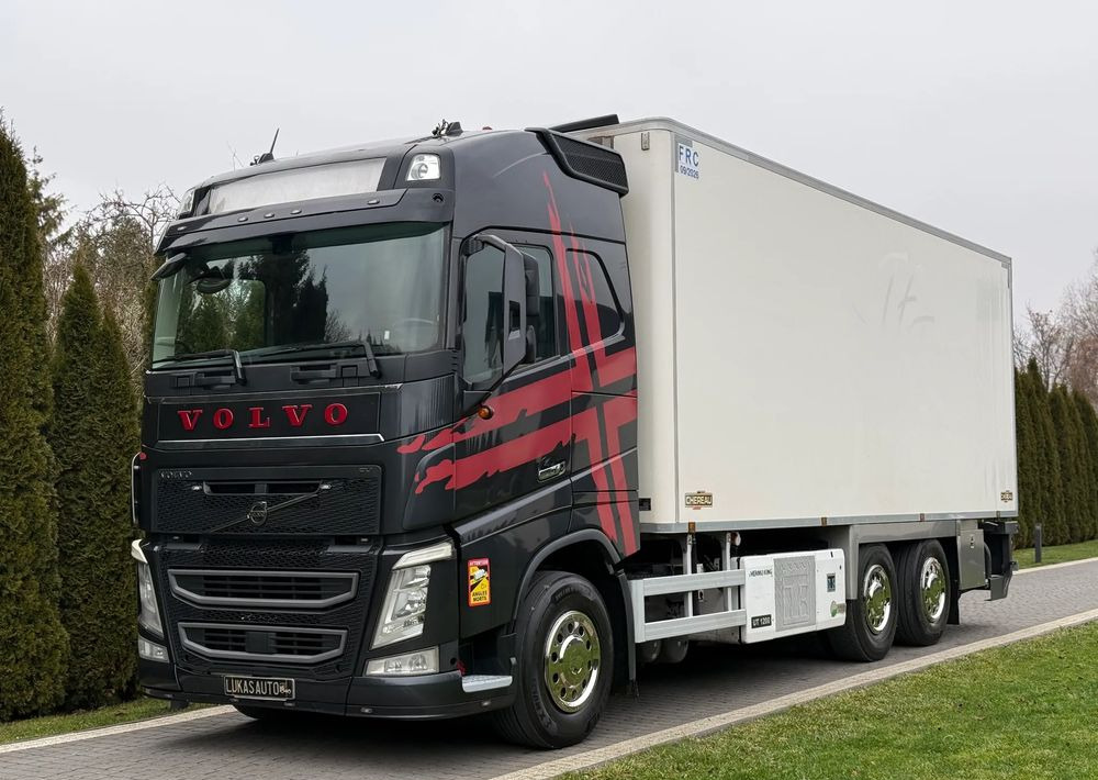 Volvo FH 500 6X2 CHEREAU THERMO KING UT1200 - Рефрижератор вантажівка: фото 1 Volvo FH 500 6X2 CHEREAU THERMO KING UT1200 - Рефрижератор вантажівка: фото 1