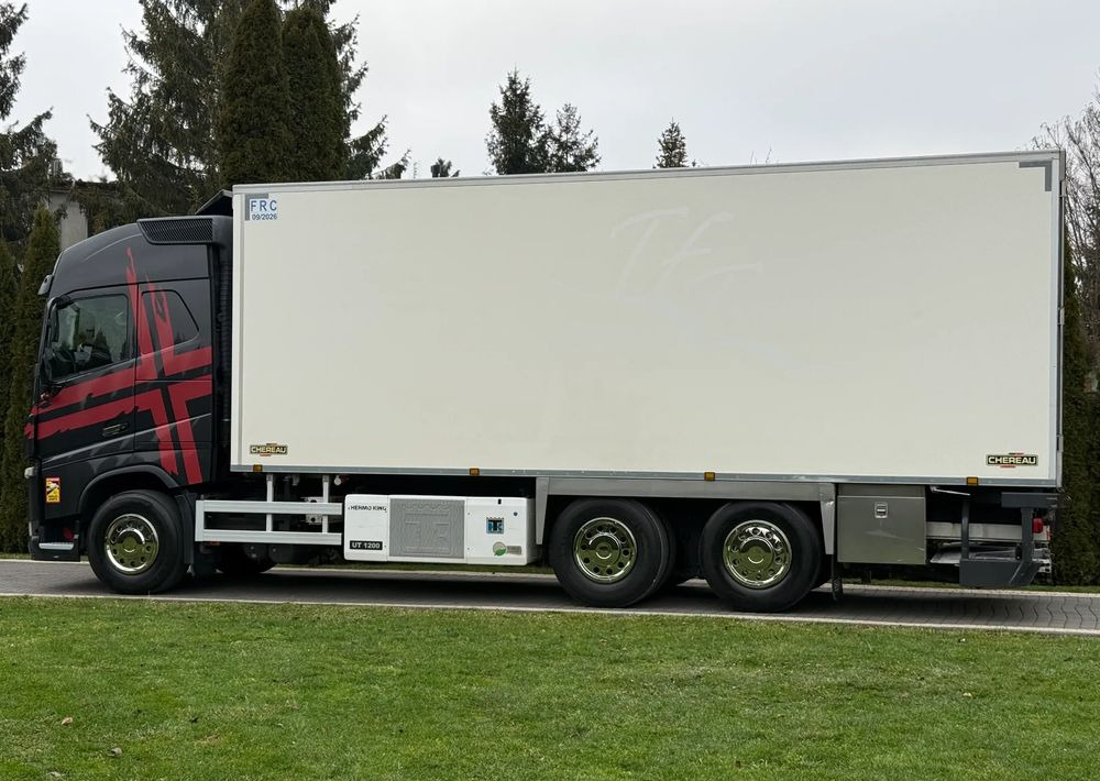 Volvo FH 500 6X2 CHEREAU THERMO KING UT1200 - Рефрижератор вантажівка: фото 4 Volvo FH 500 6X2 CHEREAU THERMO KING UT1200 - Рефрижератор вантажівка: фото 4