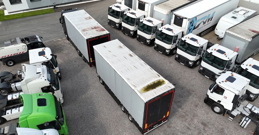 Volvo FH16 660 HP TANDEM 6x2 LIMITED EDITION - Тентована вантажівка: фото 4 Volvo FH16 660 HP TANDEM 6x2 LIMITED EDITION - Тентована вантажівка: фото 4