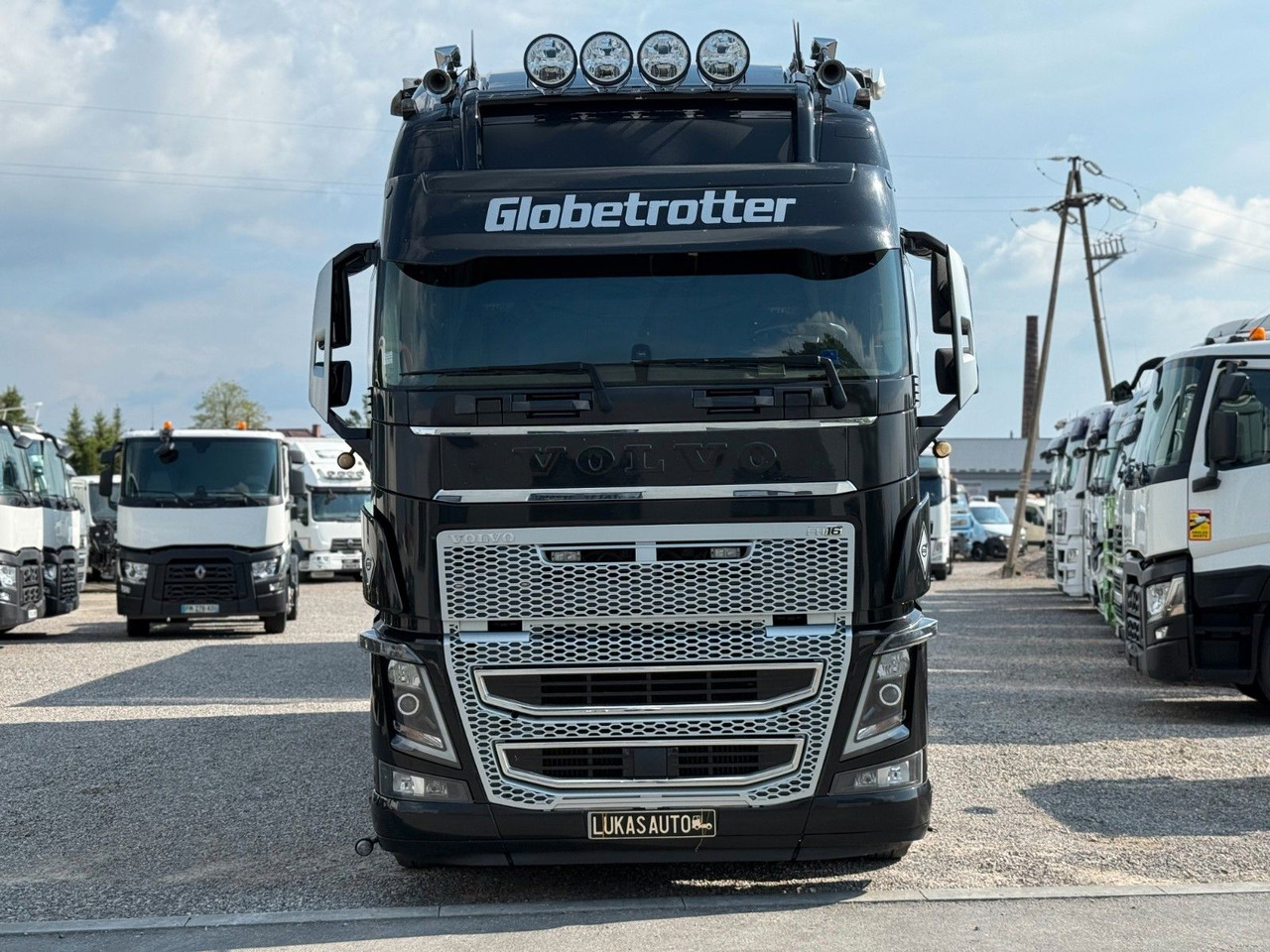 Volvo FH16 660 HP XL TANDEM 6x2 LIMITED EDITION - Вантажівка з закритим кузовом: фото 2 Volvo FH16 660 HP XL TANDEM 6x2 LIMITED EDITION - Вантажівка з закритим кузовом: фото 2