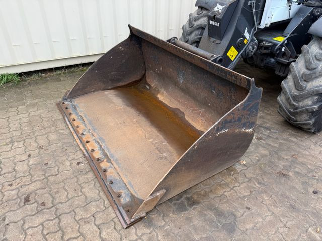 Навантажувач телескопічний Bobcat TL43.80HF Agri / 130 PS / 2019 BJ / 2.342 H: фото 19 Навантажувач телескопічний Bobcat TL43.80HF Agri / 130 PS / 2019 BJ / 2.342 H: фото 19