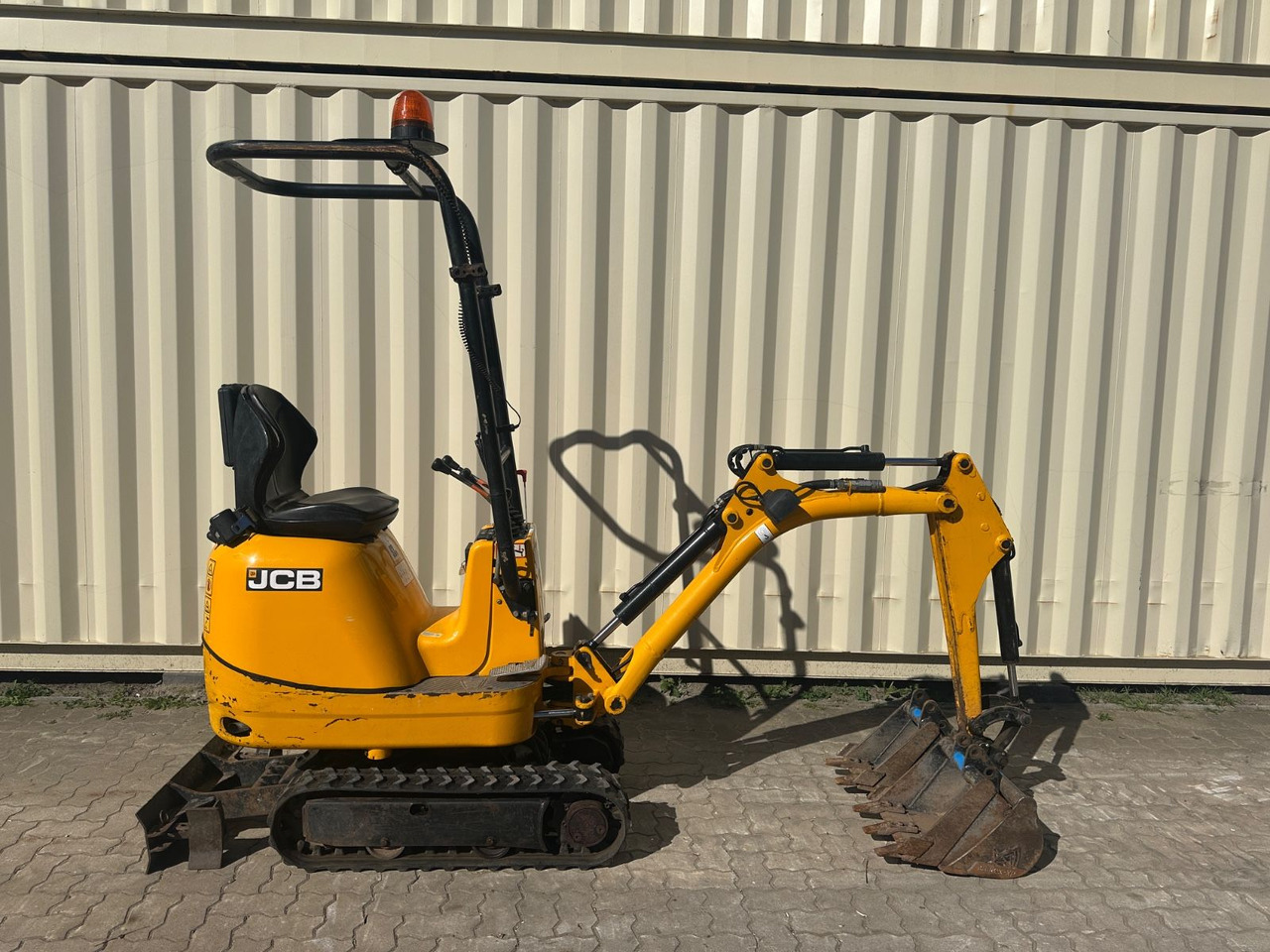 JCB 8008 CTS, 2021 BJ, 972 BH, 3 x Löffel - Міні-екскаватор: фото 5 JCB 8008 CTS, 2021 BJ, 972 BH, 3 x Löffel - Міні-екскаватор: фото 5