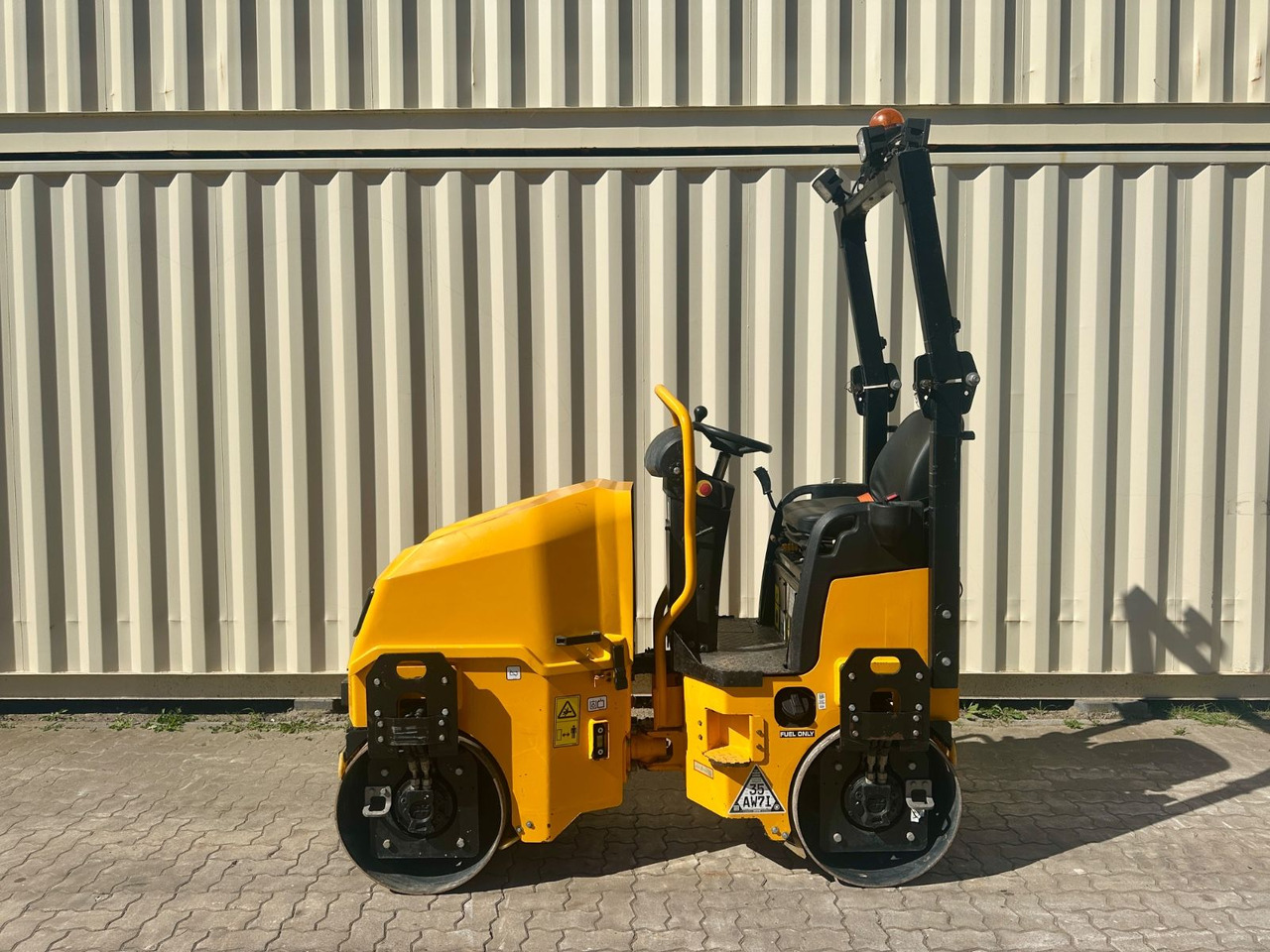 JCB CT160-80 / 2020 BJ / 341 H / 1.710 KG - Каток: фото 2 JCB CT160-80 / 2020 BJ / 341 H / 1.710 KG - Каток: фото 2