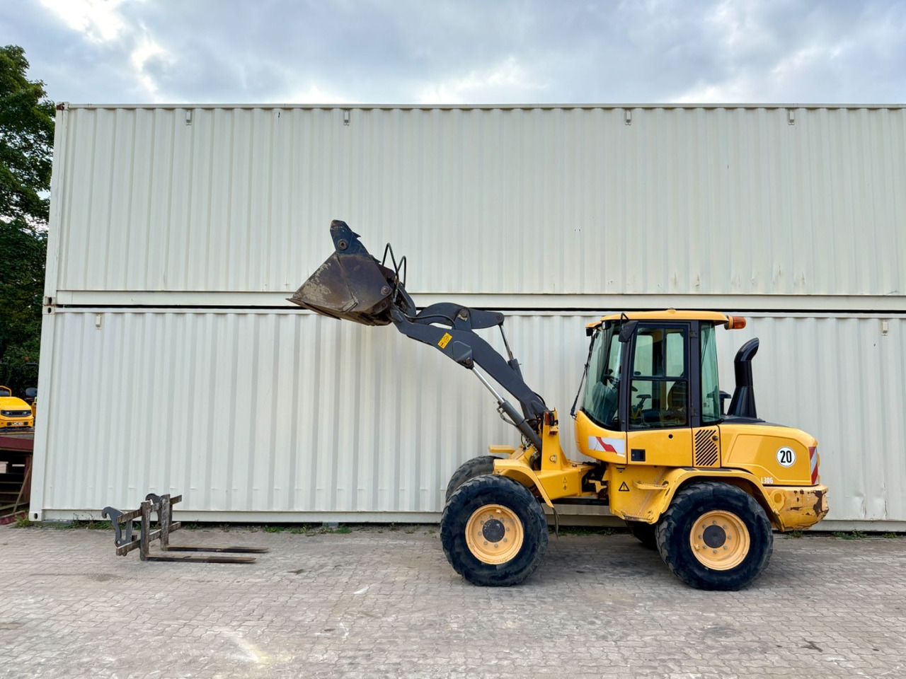 Volvo L30G / 2014 BJ / Klappschaufel + Gabel - Колісний навантажувач: фото 3 Volvo L30G / 2014 BJ / Klappschaufel + Gabel - Колісний навантажувач: фото 3