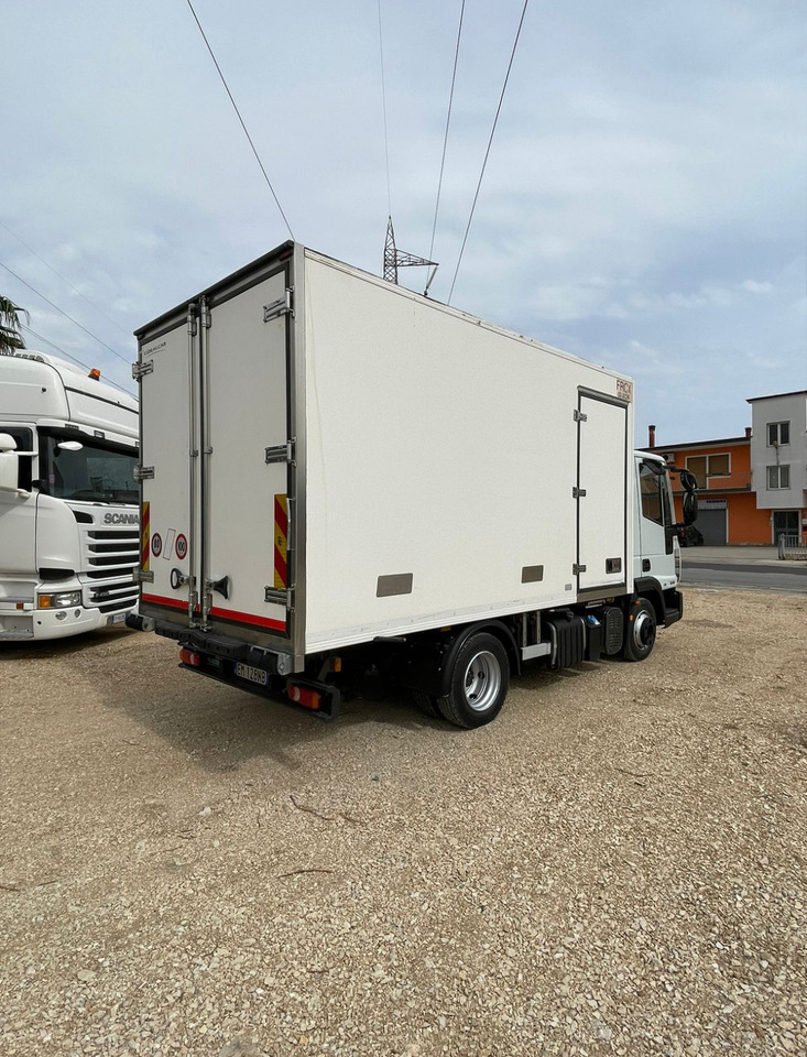 IVECO EUROCARGO 75E18 - Рефрижератор вантажівка: фото 2 IVECO EUROCARGO 75E18 - Рефрижератор вантажівка: фото 2