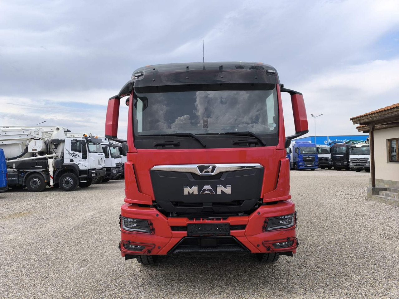 MAN TGS 32.400 STETTER 9M3 - Автобетонозмішувач: фото 2 MAN TGS 32.400 STETTER 9M3 - Автобетонозмішувач: фото 2