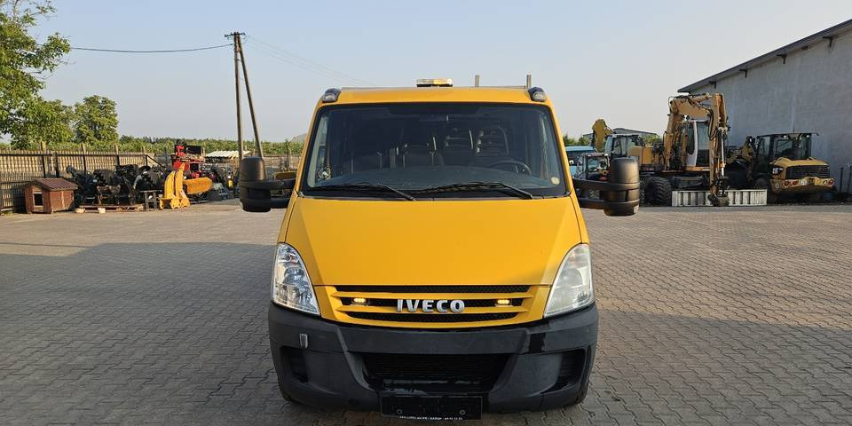 Iveco Daily 35S14 HDS 830 kg doka dubel brygadówka - Легка бортова вантажівка: фото 3 Iveco Daily 35S14 HDS 830 kg doka dubel brygadówka - Легка бортова вантажівка: фото 3