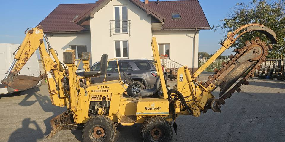 Koparka łańcuchowa Vermeer V3550 przesuw ramie kopiące pług - Траншеєкопач: фото 1 Koparka łańcuchowa Vermeer V3550 przesuw ramie kopiące pług - Траншеєкопач: фото 1